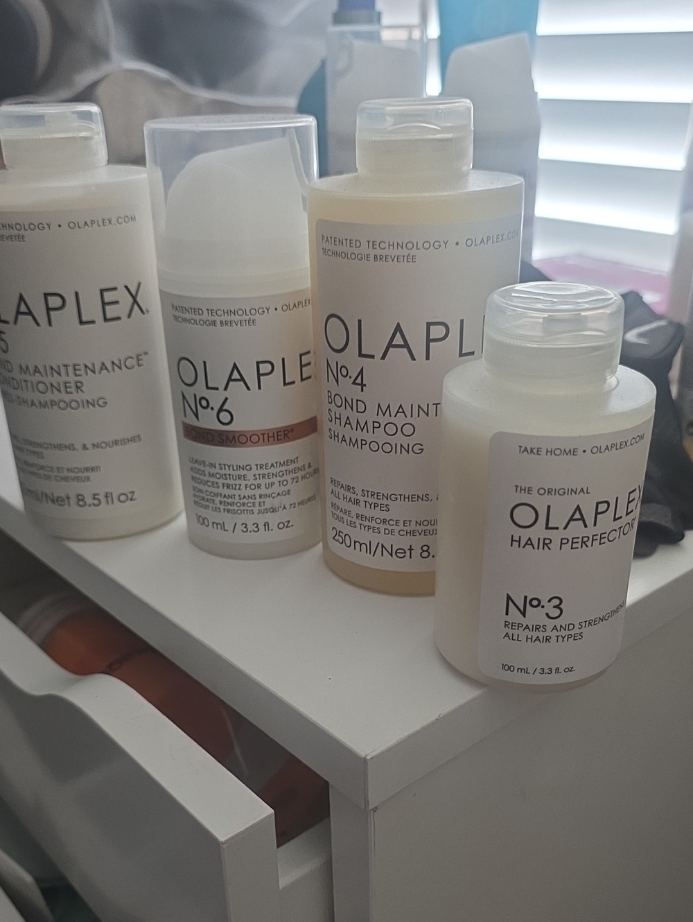 OLAPLEX Hair Repair Set - White Bottles